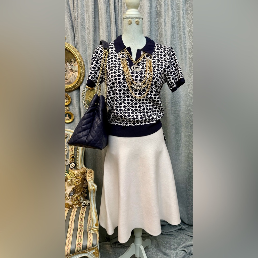 Elegant Navy Blouse and White Skirt with Jewelry Set
